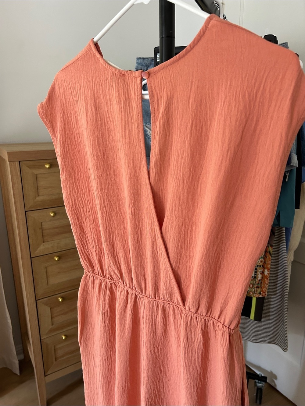 Doe and Rae Jumpsuit. Size medium. 30” inseam. 14” waist: can stretch 18”. - Picture 5 of 7